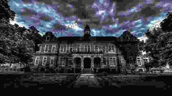 Pennhurst Asylum, Pennsylvania The Most Haunted Places In The World (Spooked)